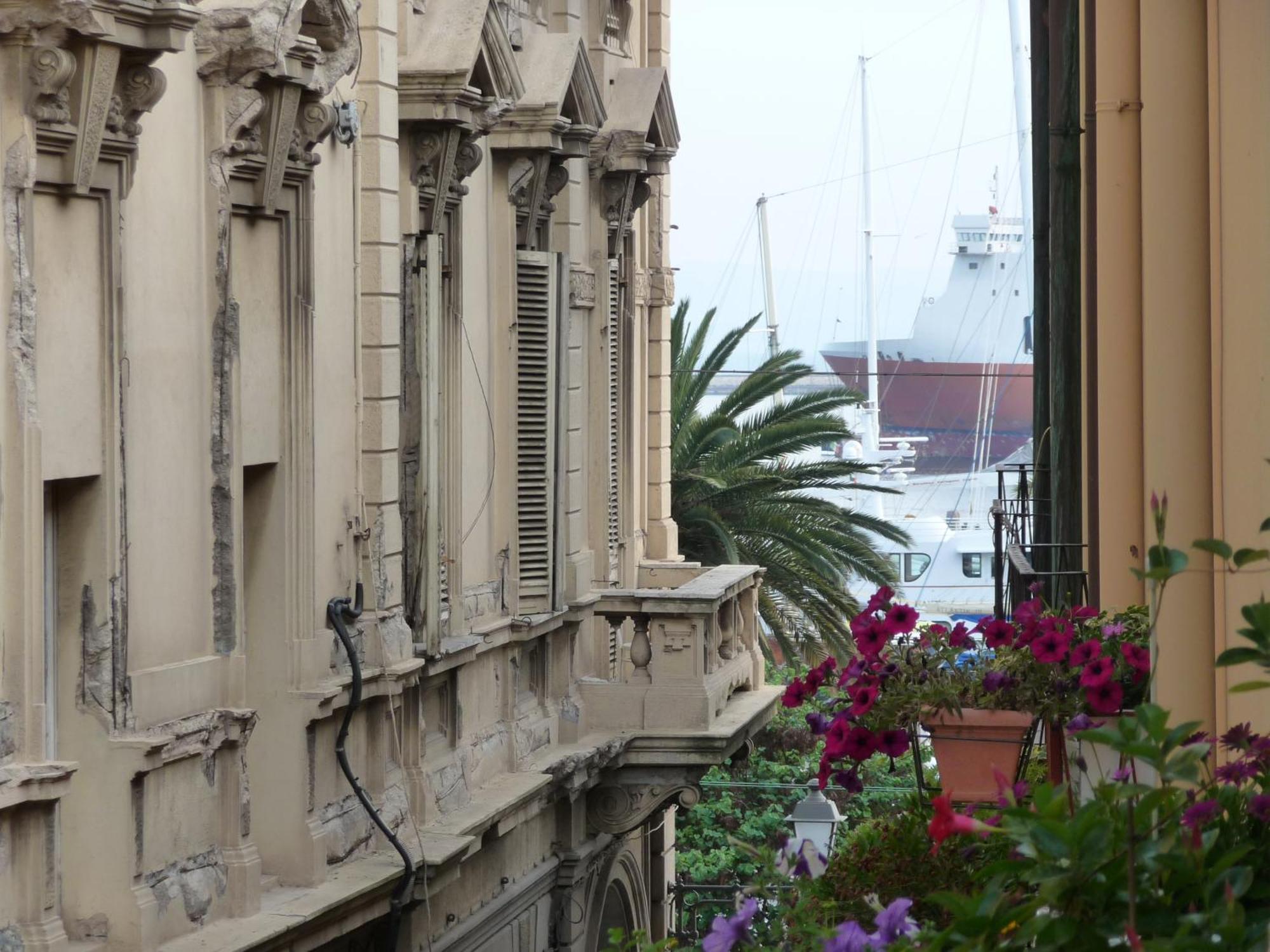 Villa Aldebaran Centro Storico Cagliari Exterior foto